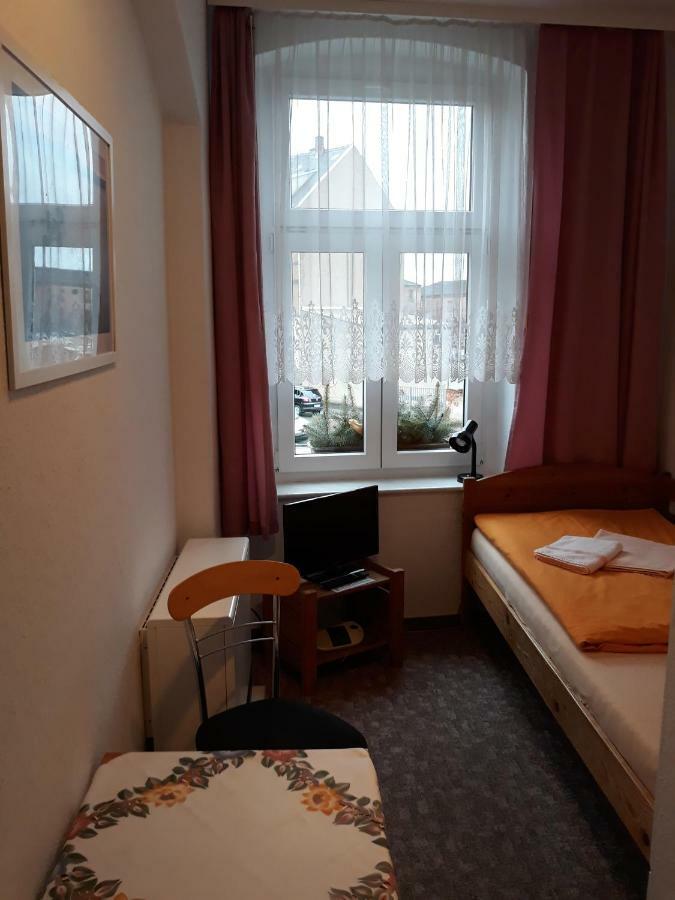 Budget Single Room,869379536:JPEG